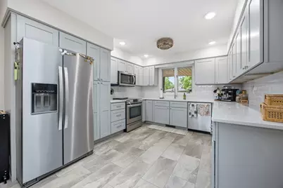 3514 Riverview Circle, Moorhead, MN 56560 - Photo 5