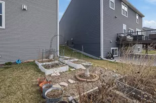 561 14th St NW, New Brighton, MN 55112 - Photo 43