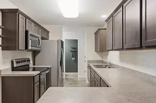 305 Chatum Ln, Jordan, MN 55352 - Photo 11