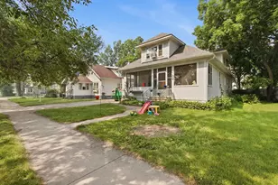 711 N 7th St, Brainerd, MN 56401 - Photo 1