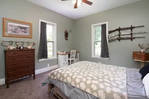 908 3rd St SW, Waseca, MN 56093 - Photo 13