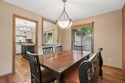 503 Laredo Lane, Chanhassen, MN 55317 - Photo 3