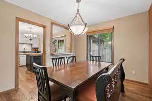 503 Laredo Ln, Chanhassen, MN 55317 - Photo 3