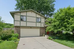 503 Laredo Ln, Chanhassen, MN 55317 - Photo 7