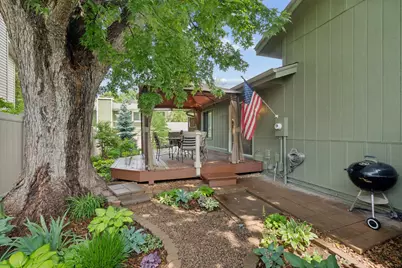 503 Laredo Lane, Chanhassen, MN 55317 - Photo 3