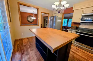 503 Laredo Ln, Chanhassen, MN 55317 - Photo 7