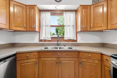 437 13th Street NE, Owatonna, MN 55060 - Photo 15
