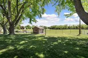 437 13th St NE, Owatonna, MN 55060 - Photo 9