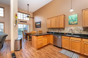 2395 Alysheba Ct, Shakopee, MN 55379 - Photo 11