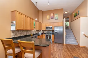 2395 Alysheba Ct, Shakopee, MN 55379 - Photo 9
