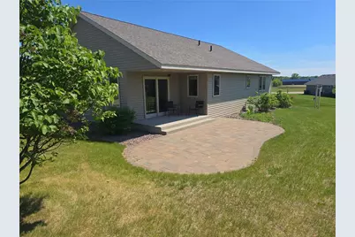 698 Westland Lane, New London, MN 56273 - Photo 11