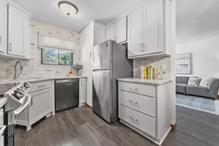 13417 Zenith Ln, Eden Prairie, MN 55346 - Photo 13
