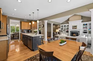 10565 Water Lily Ln, Woodbury, MN 55129 - Photo 7