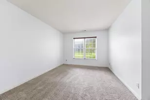6048 Chasewood Pkwy, Minnetonka, MN 55343 - Photo 15