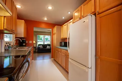 912 E Highland Avenue, Fergus Falls, MN 56537 - Photo 23
