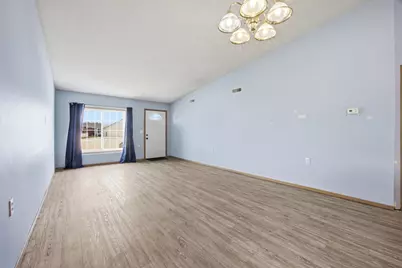 3404 38th Street S, Moorhead, MN 56560 - Photo 5