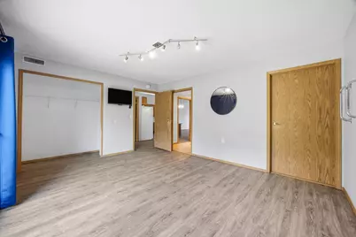 3404 38th Street S, Moorhead, MN 56560 - Photo 9