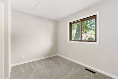 508 24th Street NE, Owatonna, MN 55060 - Photo 17