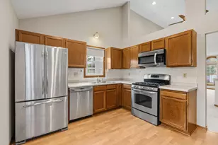 11105 Sumter Ave S, Bloomington, MN 55438 - Photo 9
