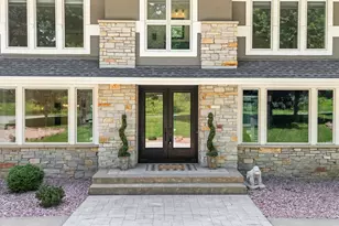 9 Red Forest Way, North Oaks, MN 55127 - Photo 3