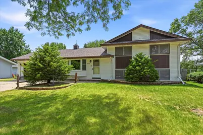 8142 Homestead Avenue S, Cottage Grove, MN 55016 - Photo 1