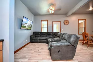 128 Washington St, Rollingstone, MN 55969 - Photo 9