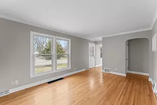 632 7th Ave S, Hopkins, MN 55343 - Photo 9