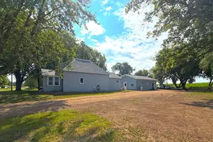 510 South St, South Haven, MN 55382 - Photo 43