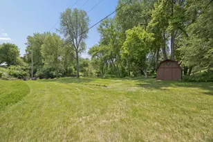 290 Rice Creek Blvd NE, Fridley, MN 55432 - Photo 5