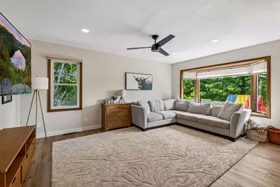 10011 Abbott Avenue S, Bloomington, MN 55431 - Photo 17