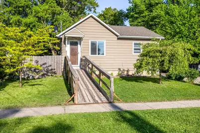 405 14th Street N, Moorhead, MN 56560 - Photo 1