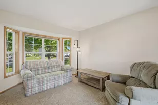 2208 Saddlebrook Rd, Buffalo, MN 55313 - Photo 3