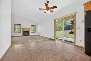 30396 Fox Run Rd, Stacy, MN 55079 - Photo 7