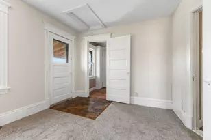 2421 Girard Ave S, Minneapolis, MN 55405 - Photo 13