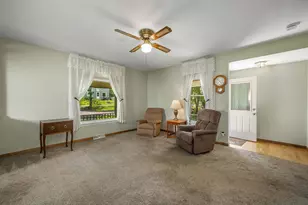 318 E Pleasant St, Mankato, MN 56001 - Photo 5