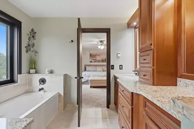 10057 Raleigh Court, Woodbury, MN 55129 - Photo 21
