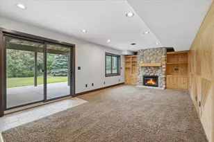 10057 Raleigh Ct, Woodbury, MN 55129 - Photo 35