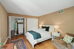 921 Dartmouth Ave SE, Minneapolis, MN 55414 - Photo 17