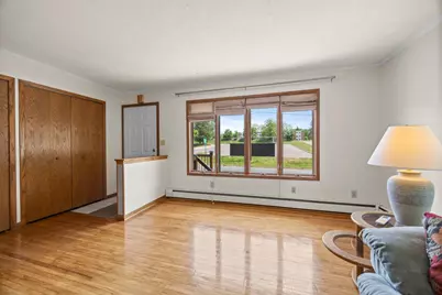 107 Hallam Avenue S, Mahtomedi, MN 55115 - Photo 7