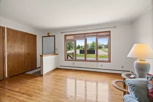107 Hallam Ave S, Mahtomedi, MN 55115 - Photo 7