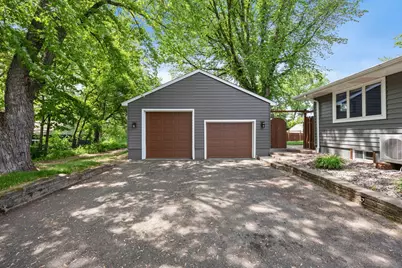 107 Hallam Avenue S, Mahtomedi, MN 55115 - Photo 45