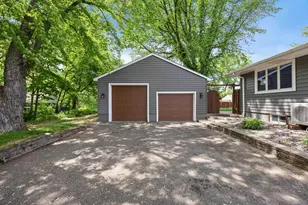107 Hallam Ave S, Mahtomedi, MN 55115 - Photo 45