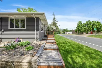 107 Hallam Avenue S, Mahtomedi, MN 55115 - Photo 3