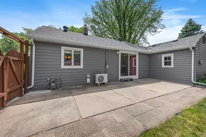 107 Hallam Avenue S, Mahtomedi, MN 55115 - Photo 43