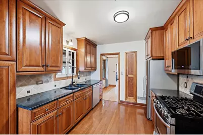 1360 Hartford Avenue, Saint Paul, MN 55116 - Photo 15