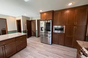 814 11th Ave SE, Roseau, MN 56751 - Photo 9
