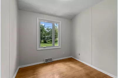 11041 Washburn Avenue S, Bloomington, MN 55431 - Photo 19