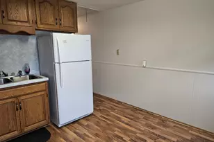 203 Thomas Ave, Worthington, MN 56187 - Photo 7