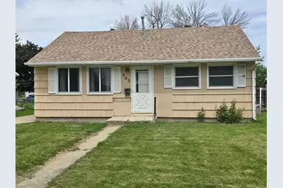 203 Thomas Avenue, Worthington, MN 56187 - Photo 3