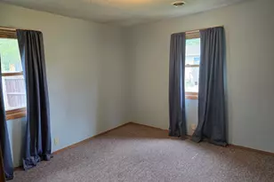 203 Thomas Ave, Worthington, MN 56187 - Photo 11